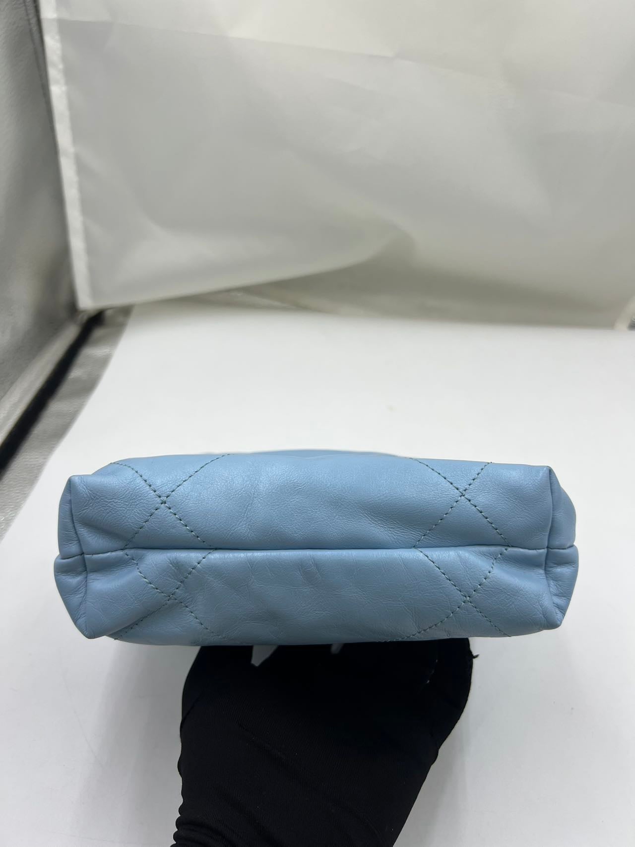 Chanel - 22 Bag Mini - Shiny calfskin leather - Blue - (mini)