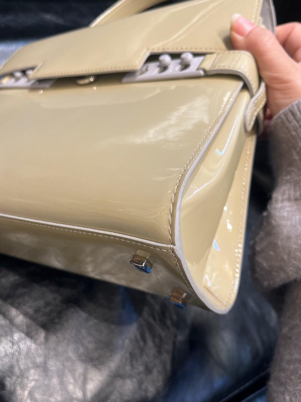 Delvaux - Tempete - Patent leather - Beige - (medium)