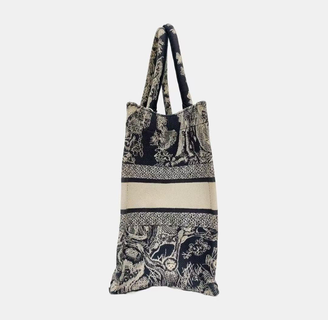 Dior - Book Tote - Embroidered canvas - Blue and Beige - (Small)