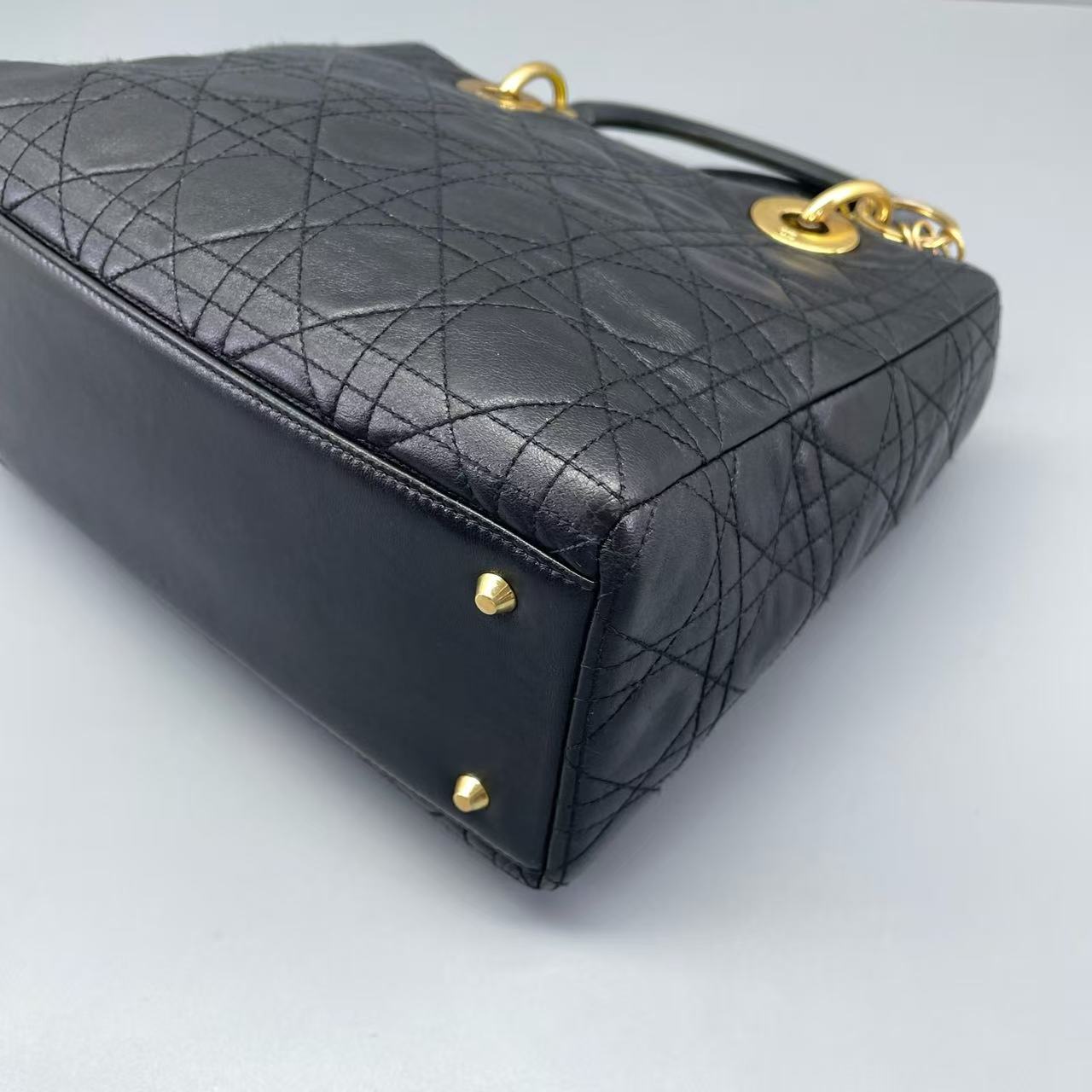 Dior - Lady Dior - Lambskin leather - Black with Gold-Tone Hardware - (Medium)
