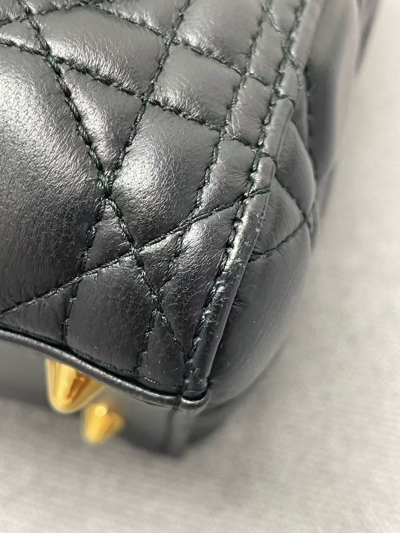 Dior - Lady Dior - Lambskin leather - Black with Gold-Tone Hardware - (medium)