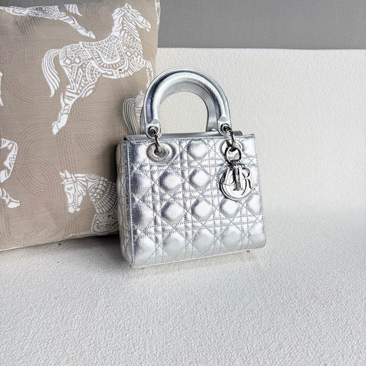 Dior - Lady Dior - Leather - Silver - (mini)
