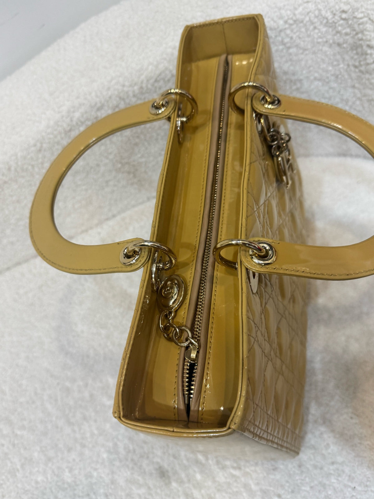 Dior - Lady Dior - Patent leather - Yellow - (large)