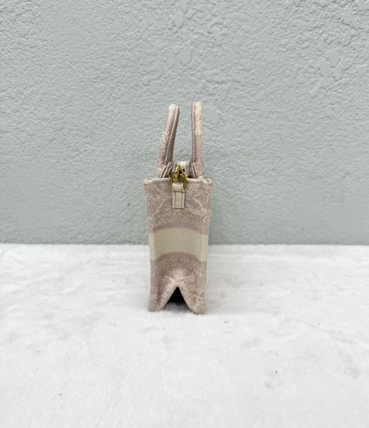 Dior - Other - Embroidered canvas - Pink - (mini)
