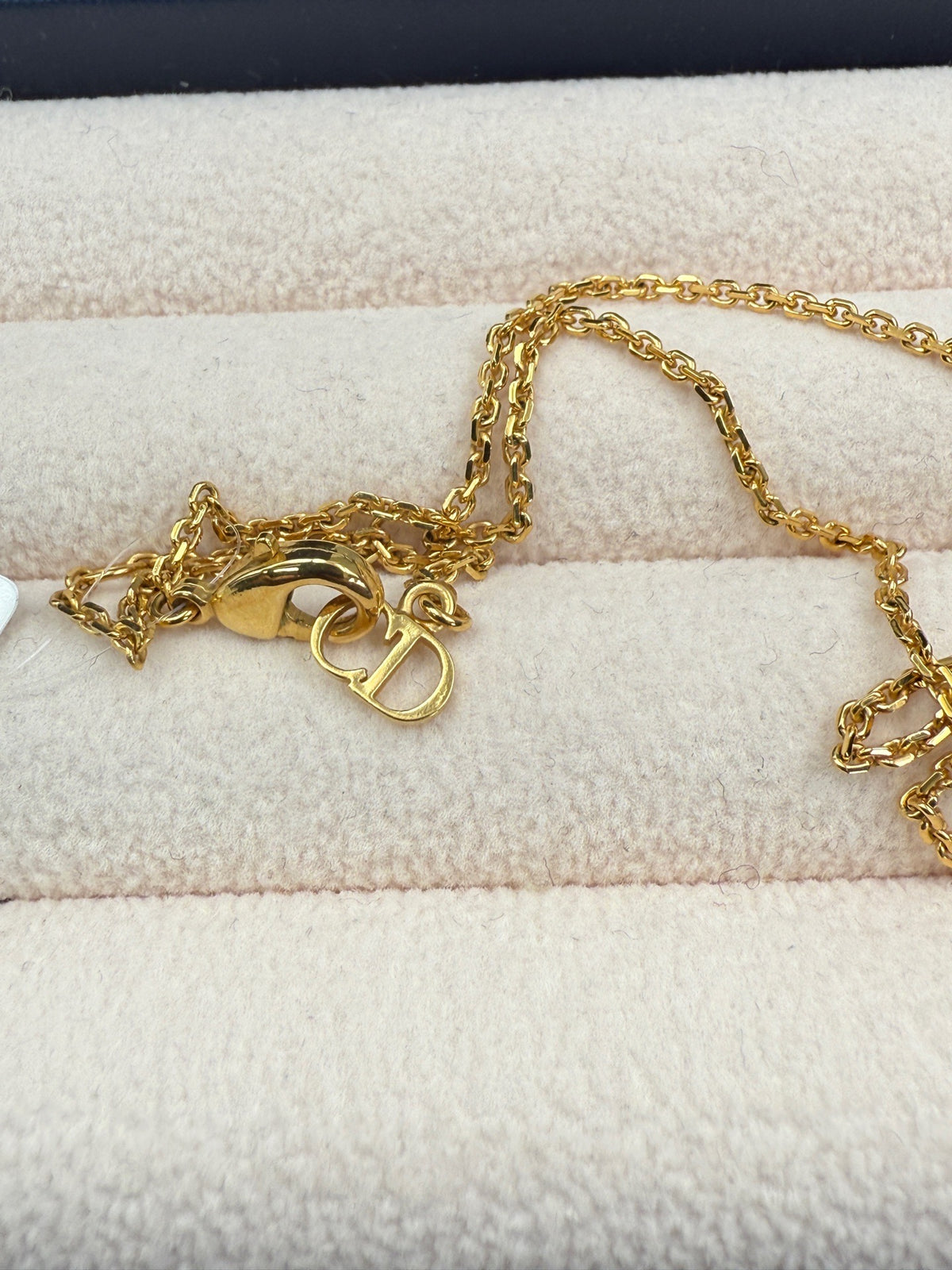 Dior - Other - Gold-tone metal with clear rhinestones and imitation pearls - Gold