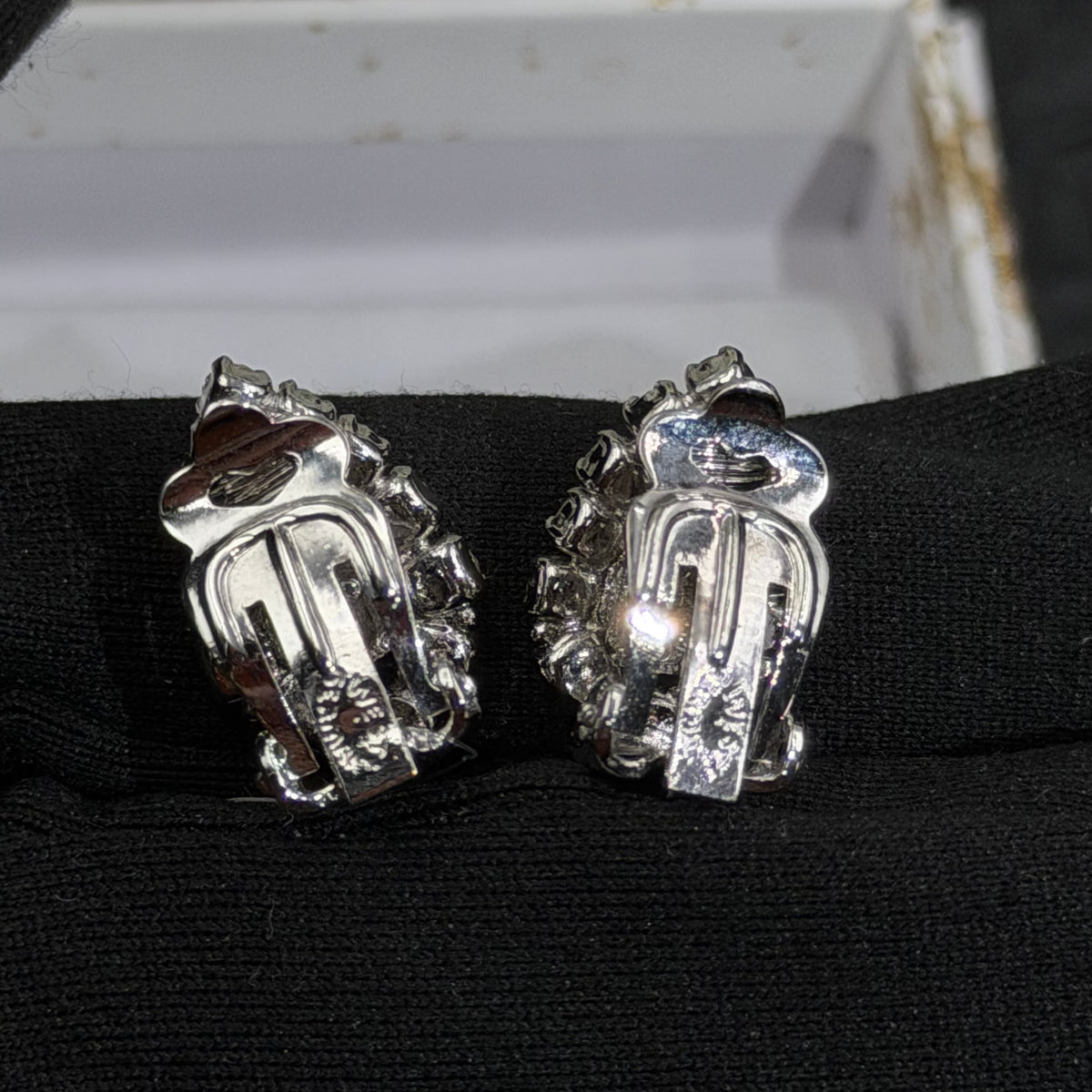Dior - Other - Silver-tone metal with green decorative stones and clear rhinestones; exact composition unknown. - Green