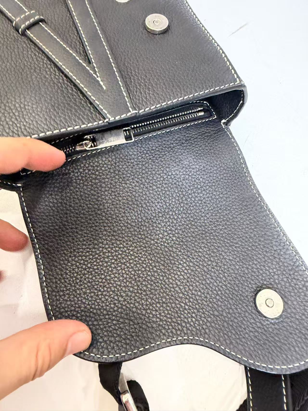 Dior - Stussy Collaboration Vertical Saddle Bag - Grained leather - Black - (mini)