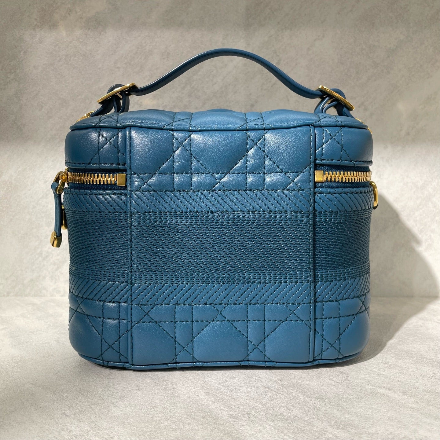 Dior - Vanity Case - Leather - Peacock Blue with Gold-Tone Hardware - (mini)
