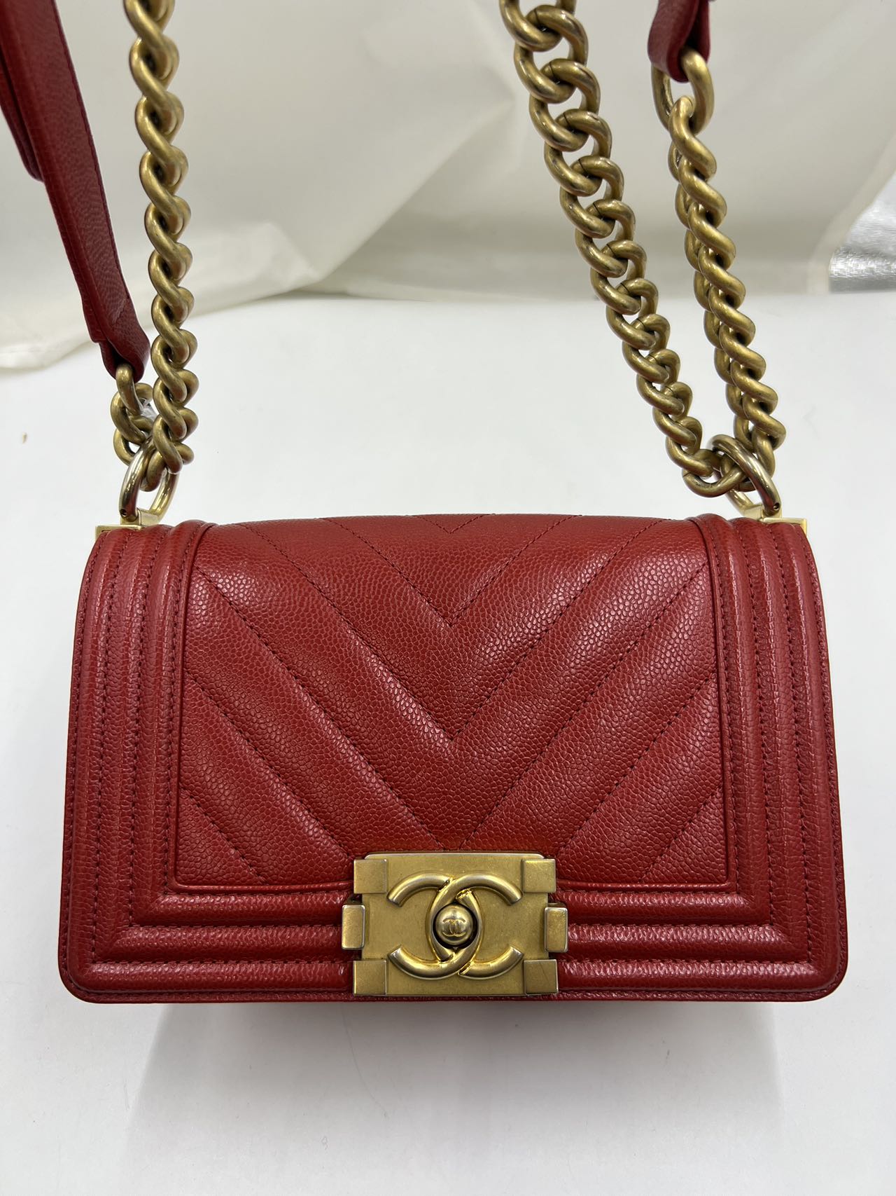 Chanel - Boy Bag - Grained calfskin leather - Red - (medium)