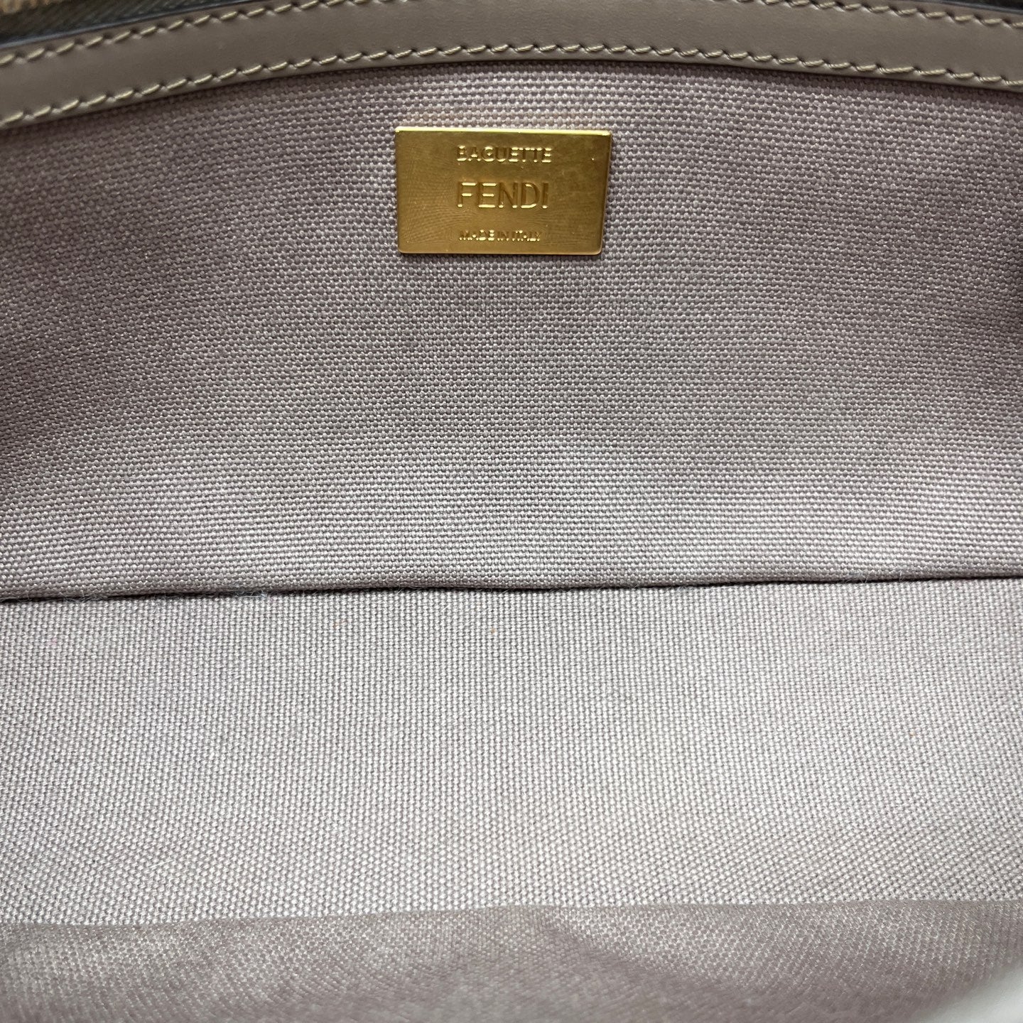 Fendi - Baguette - Cloth - Beige - (small)