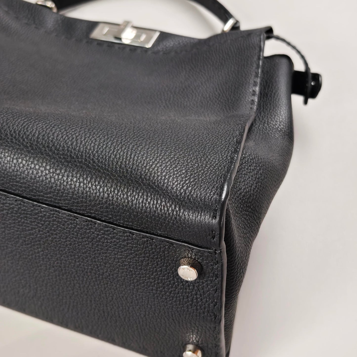 Fendi - Peekaboo - Calfskin - Black - (Other)