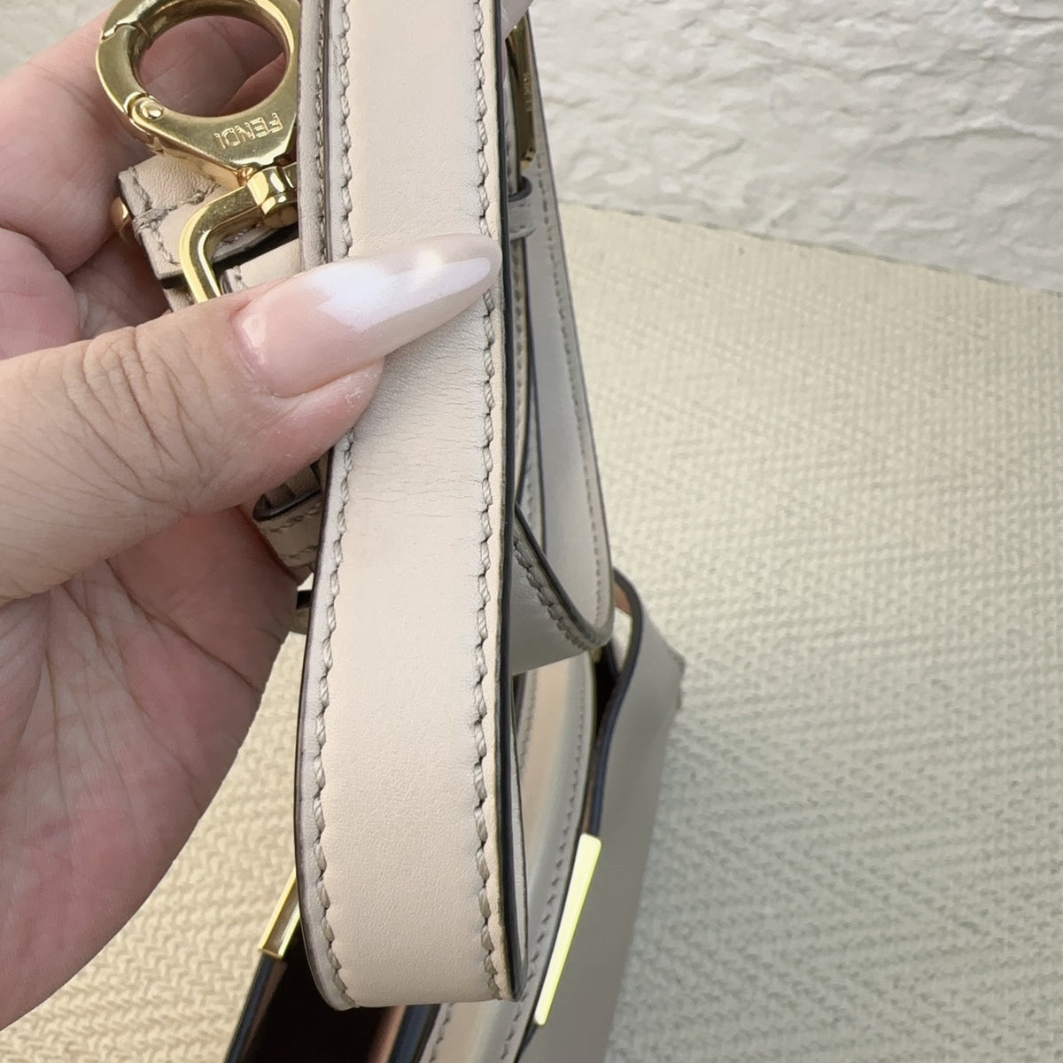 Fendi - Peekaboo ISeeU - Leather - Beige - (medium)