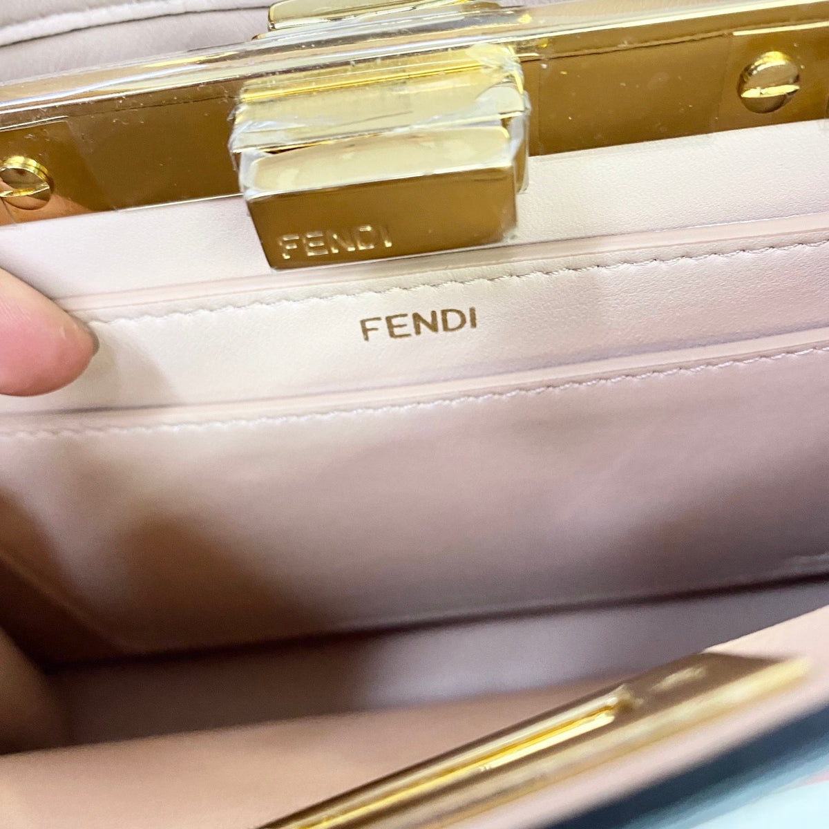 Fendi - Peekaboo ISeeU Small - Leather - Pink - (Small)