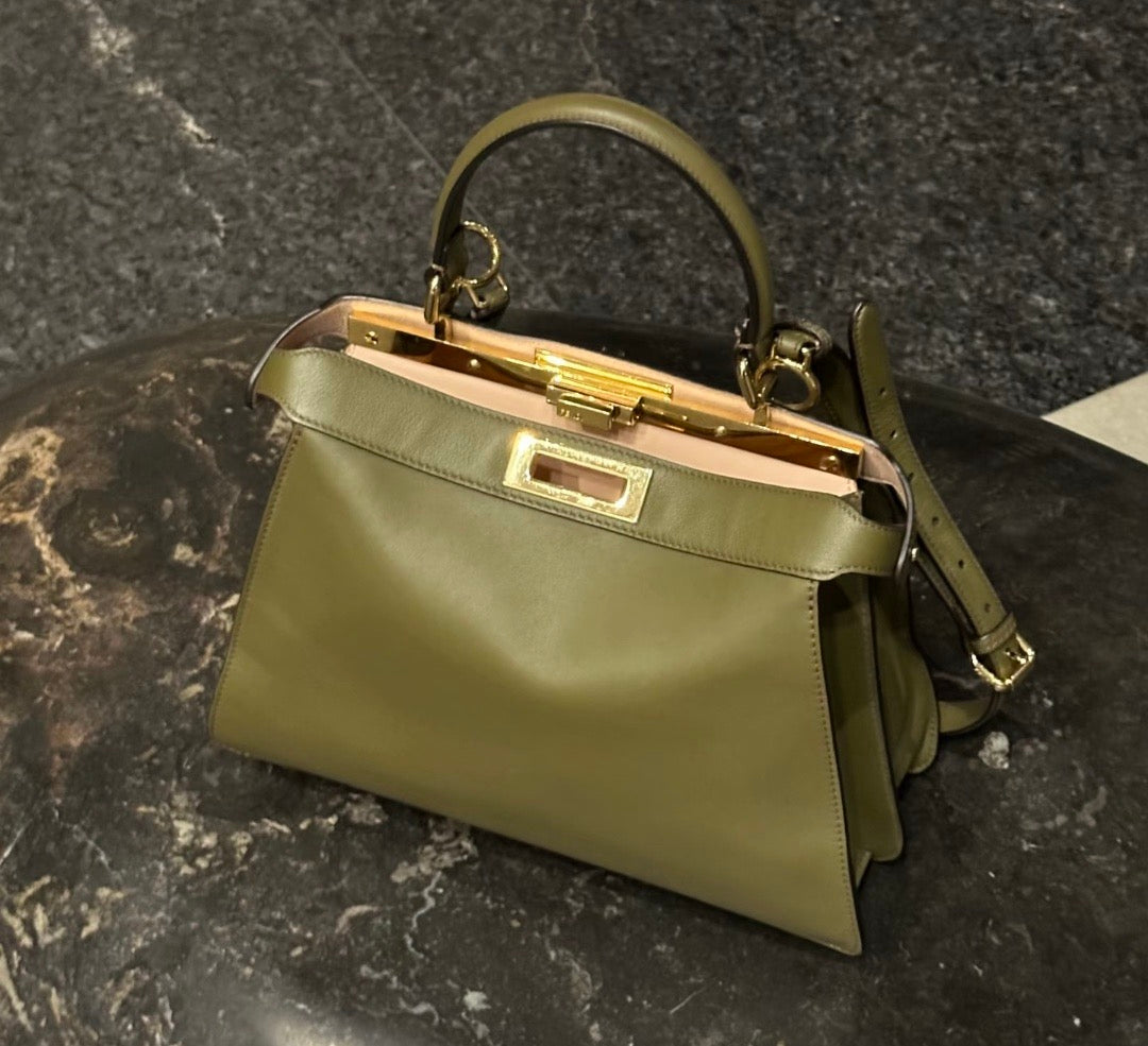 Fendi - Peekaboo ISeeU Soft Large - Leather - Green - (large)