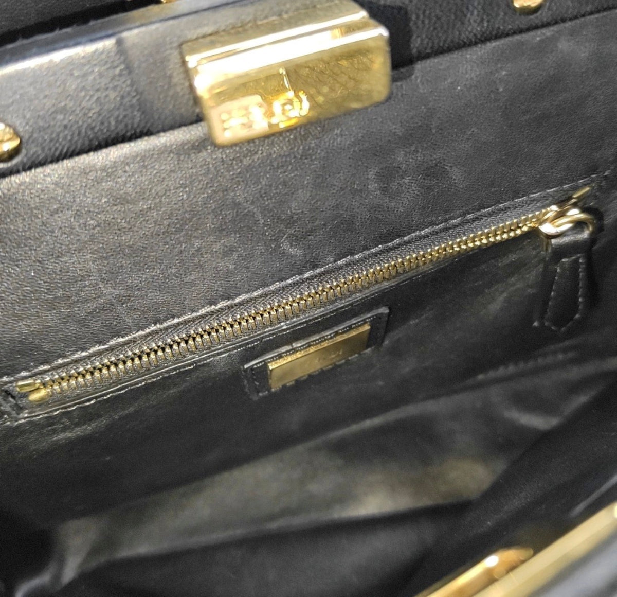 Fendi - Peekaboo - Leather - Black - (small)