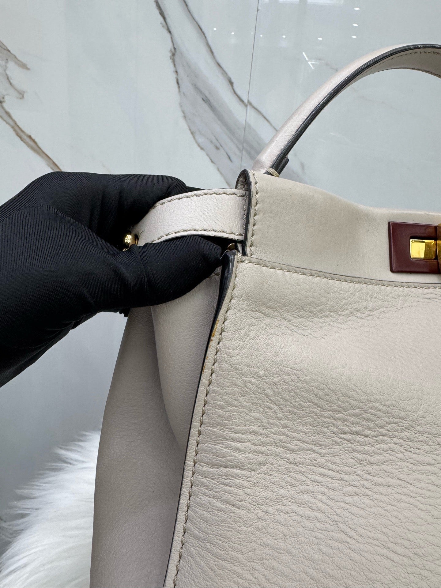 Fendi - Peekaboo - Leather - Grey - (medium)