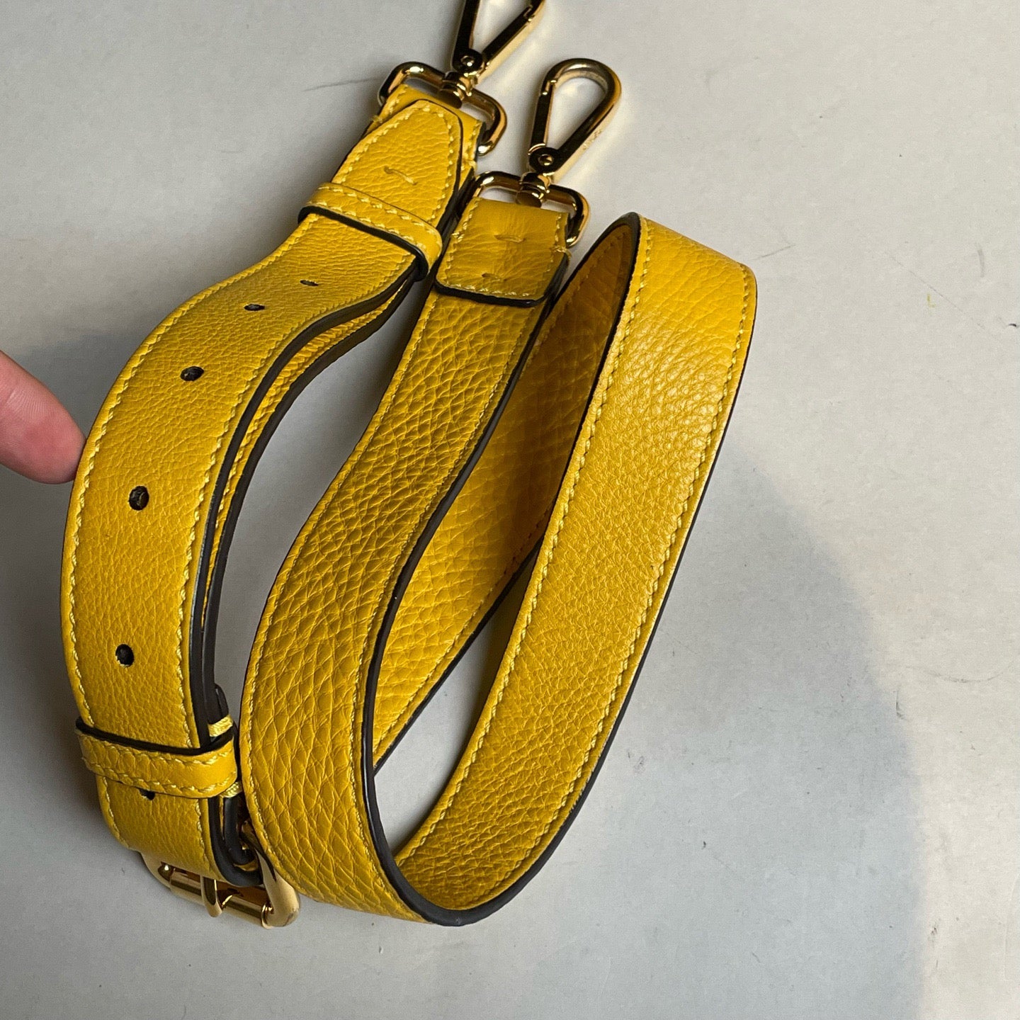 Fendi - Peekaboo - Leather - Yellow - (Medium)