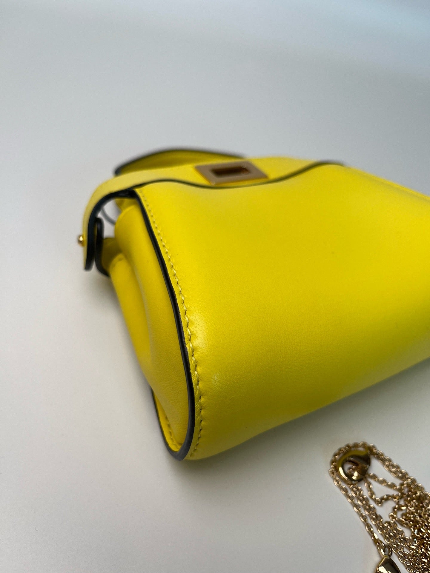Fendi - Peekaboo - Leather - Yellow - (mini)