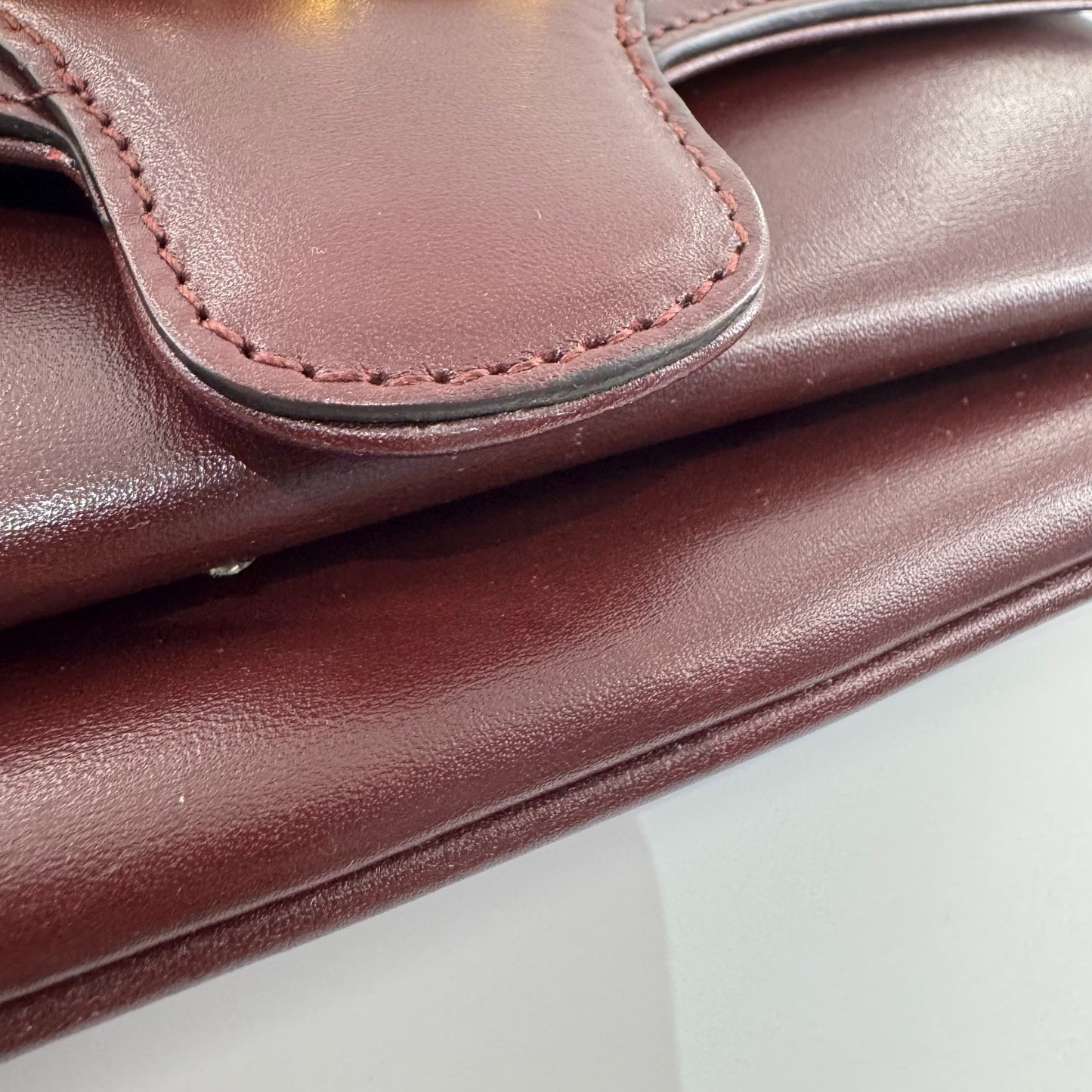 Gucci - Arli Shoulder Bag - Smooth calf leather - Burgundy - (small)