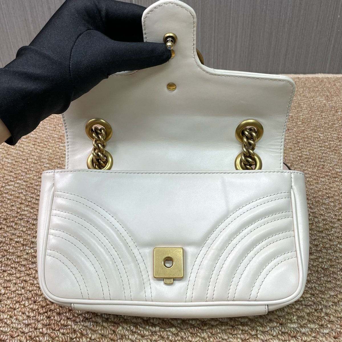 Gucci - GG Marmont 22 Small - Leather - White - (small)