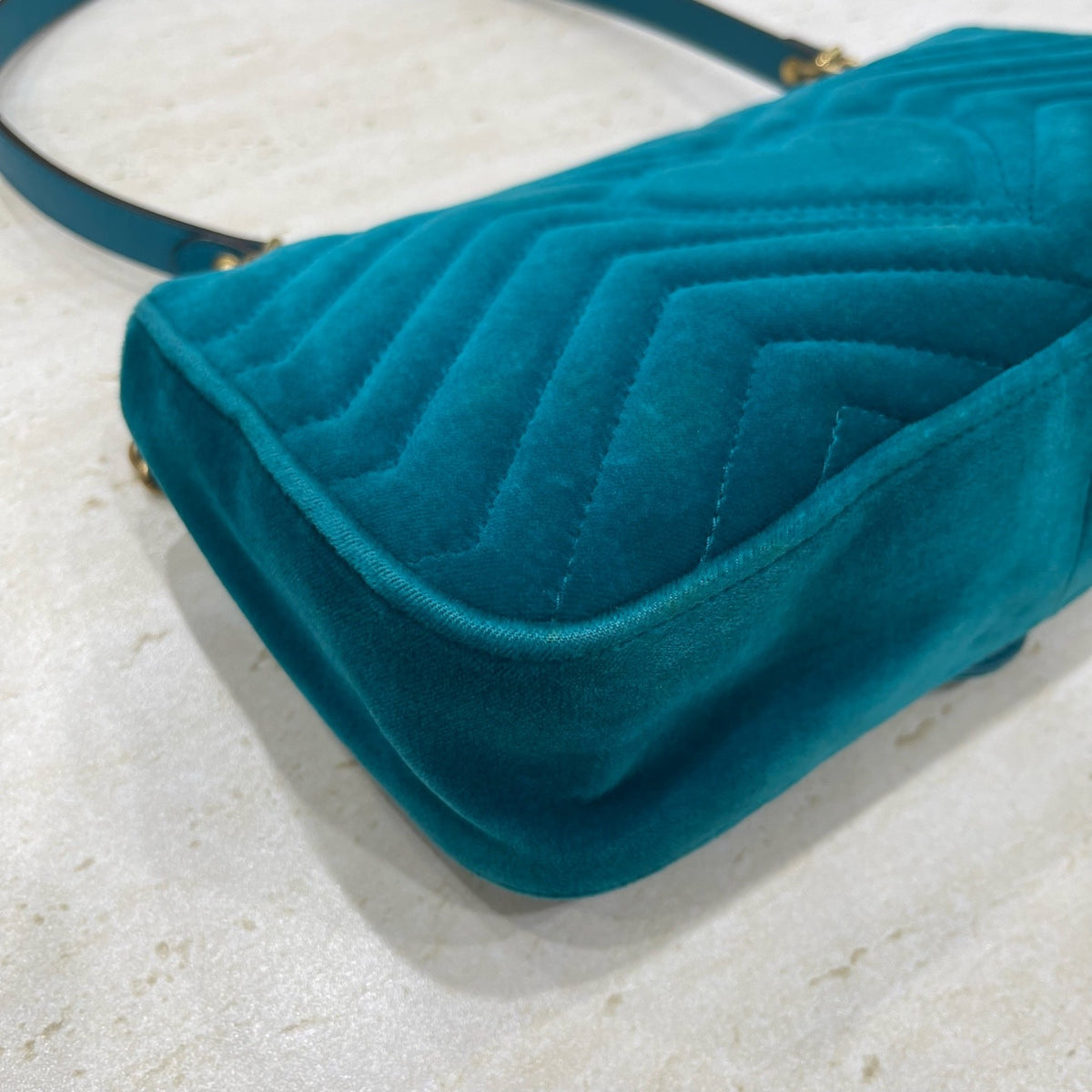 Gucci - GG Marmont 26 cm - Velvet - Blue - (small)