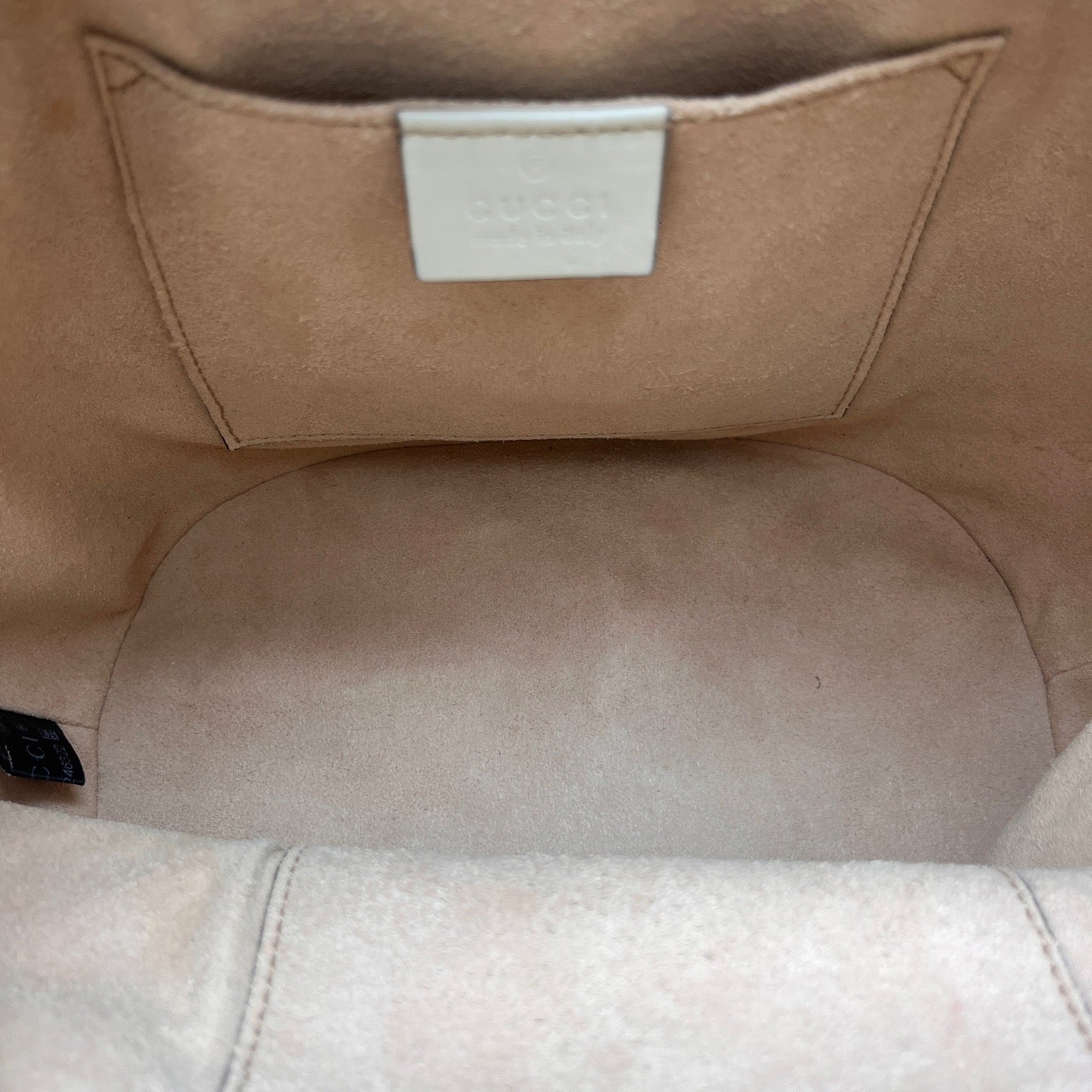 Gucci - GG Marmont Drawstring Bucket Bag - Leather - White - (Small)