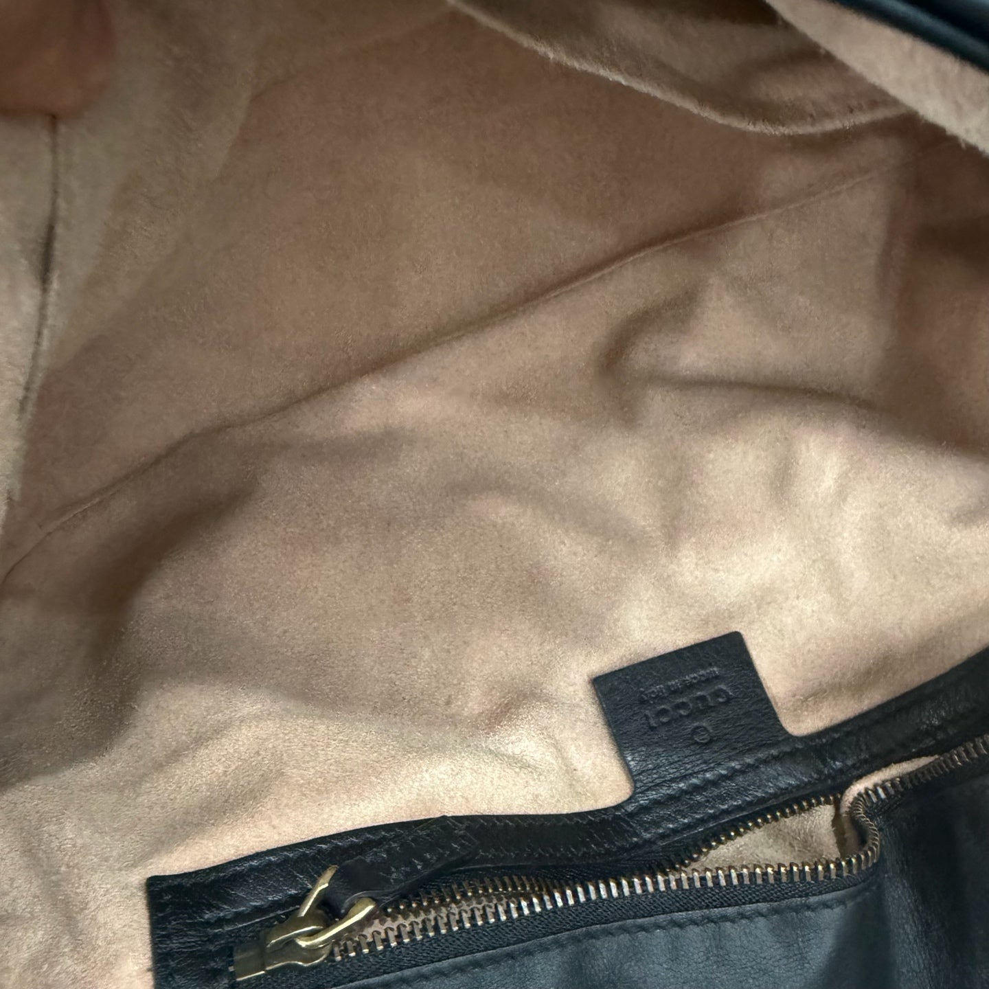 Gucci - GG Marmont - Leather - Black - (medium)