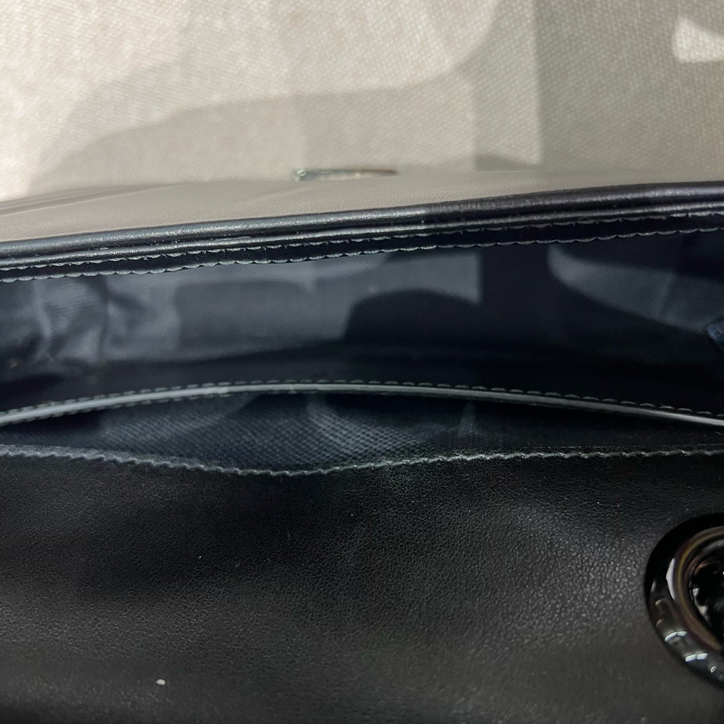 Gucci - GG Marmont - Leather - Black - (mini)