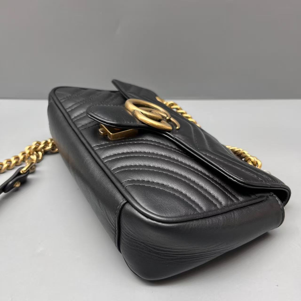 Gucci - GG Marmont Matelassé Mini Shoulder Bag - Leather - Black - (mini)