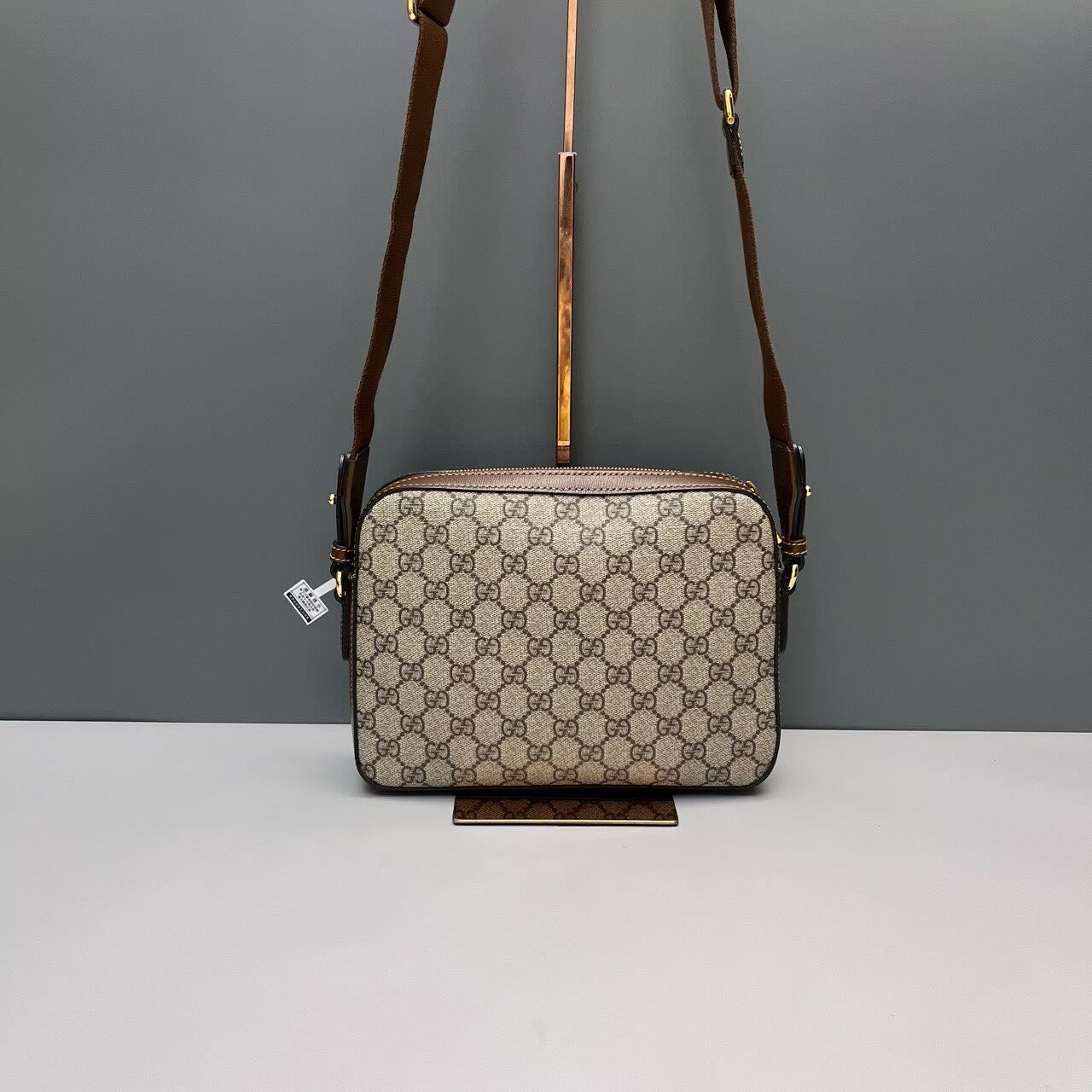 Gucci - GG Retro Series Messenger Crossbody Bag - GG Supreme canvas with leather trim - Beige and Brown - (Small)