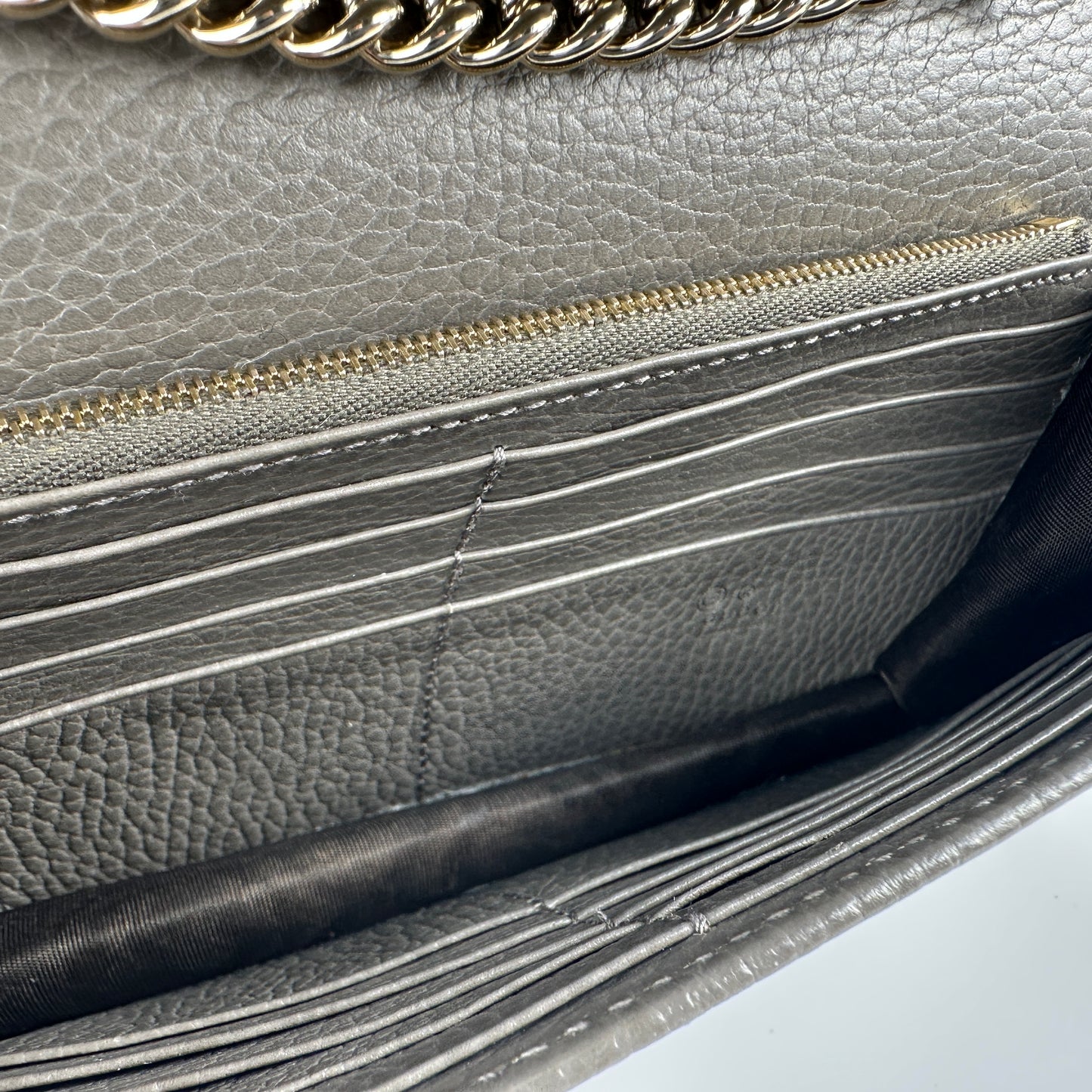Gucci - Interlocking G Chain Wallet - Leather - Grey - (mini)