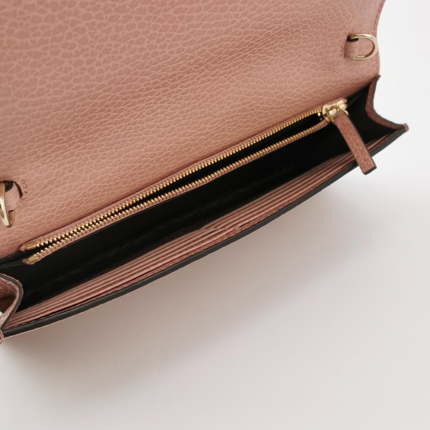 Gucci - Interlocking G Chain Wallet - Leather - Pink - (mini)
