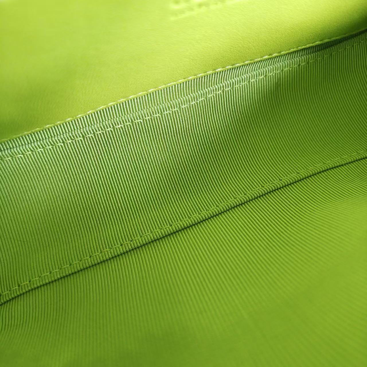 Gucci - Marmont 22 - Lambskin leather - Neon Green with Silver-Tone Hardware - (mini)