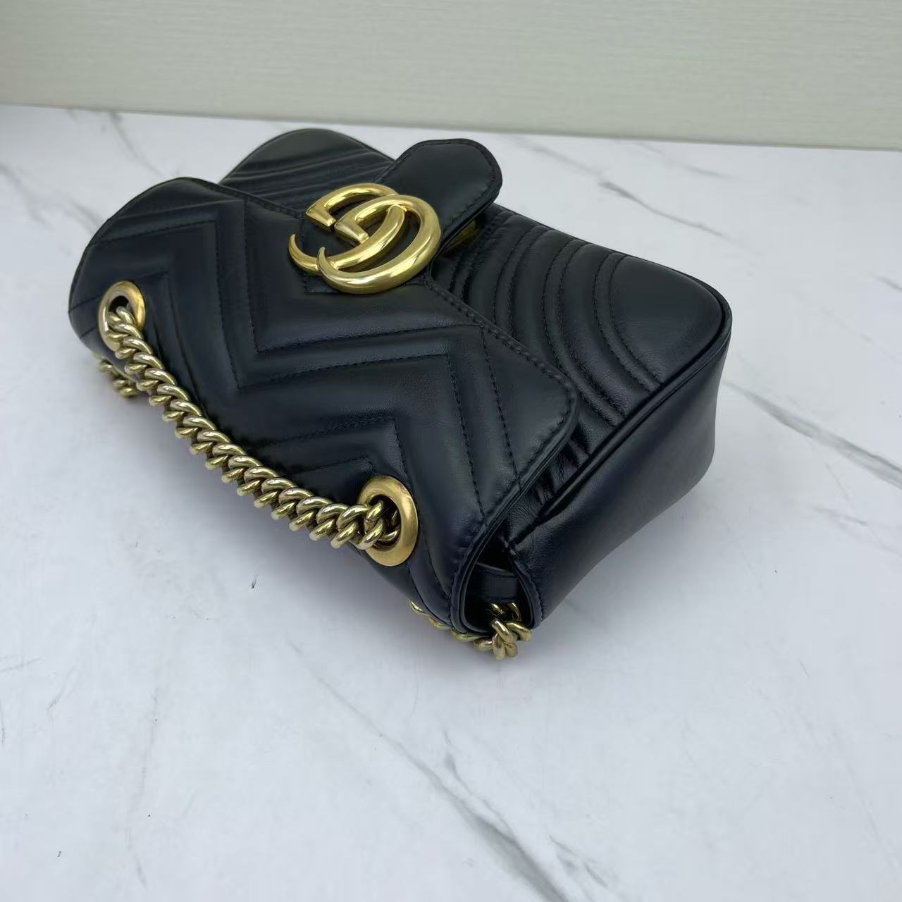 Gucci - Marmont - Cowhide leather - Black with Gold-Tone Hardware - (mini)
