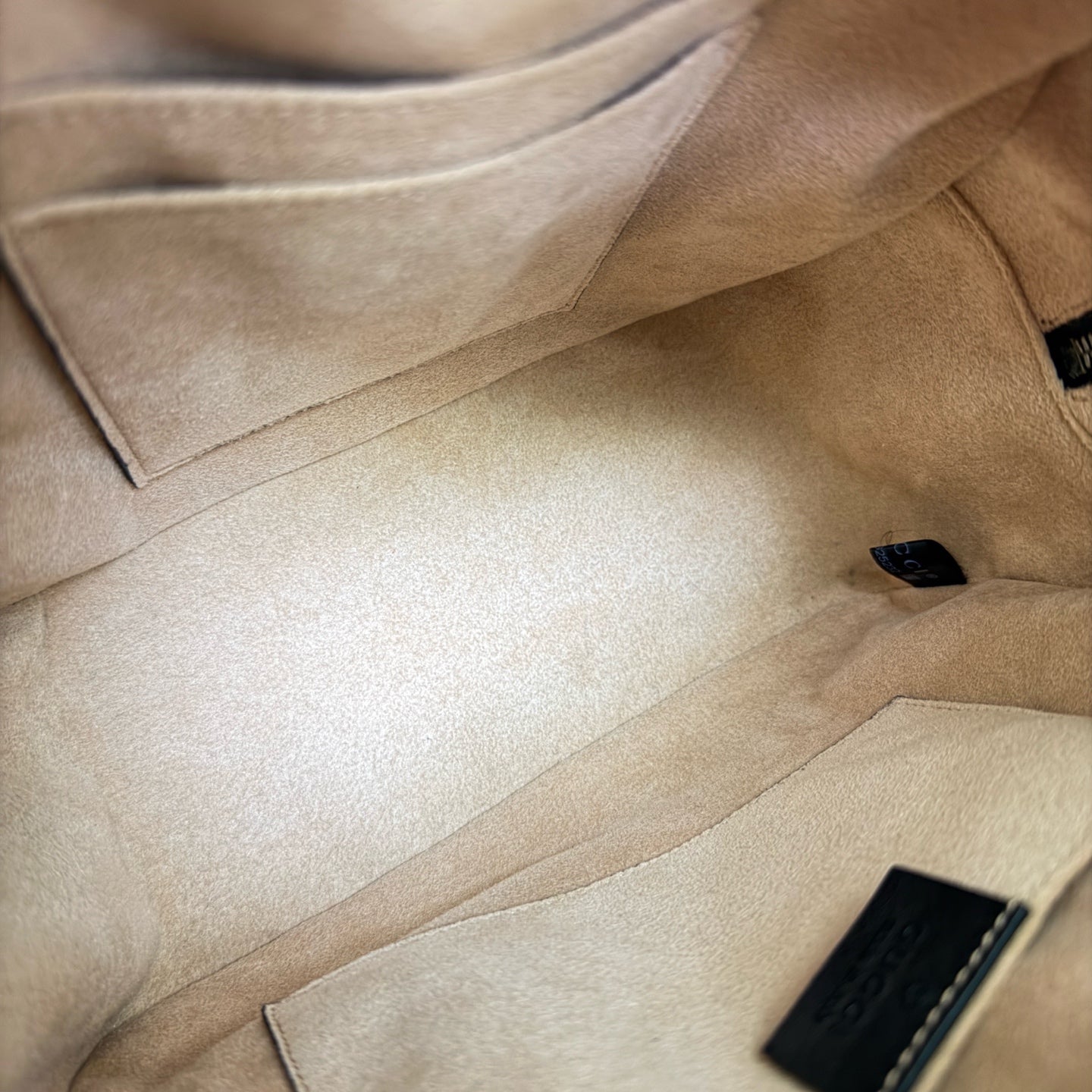 Gucci - Marmont - Leather - Black - (medium)
