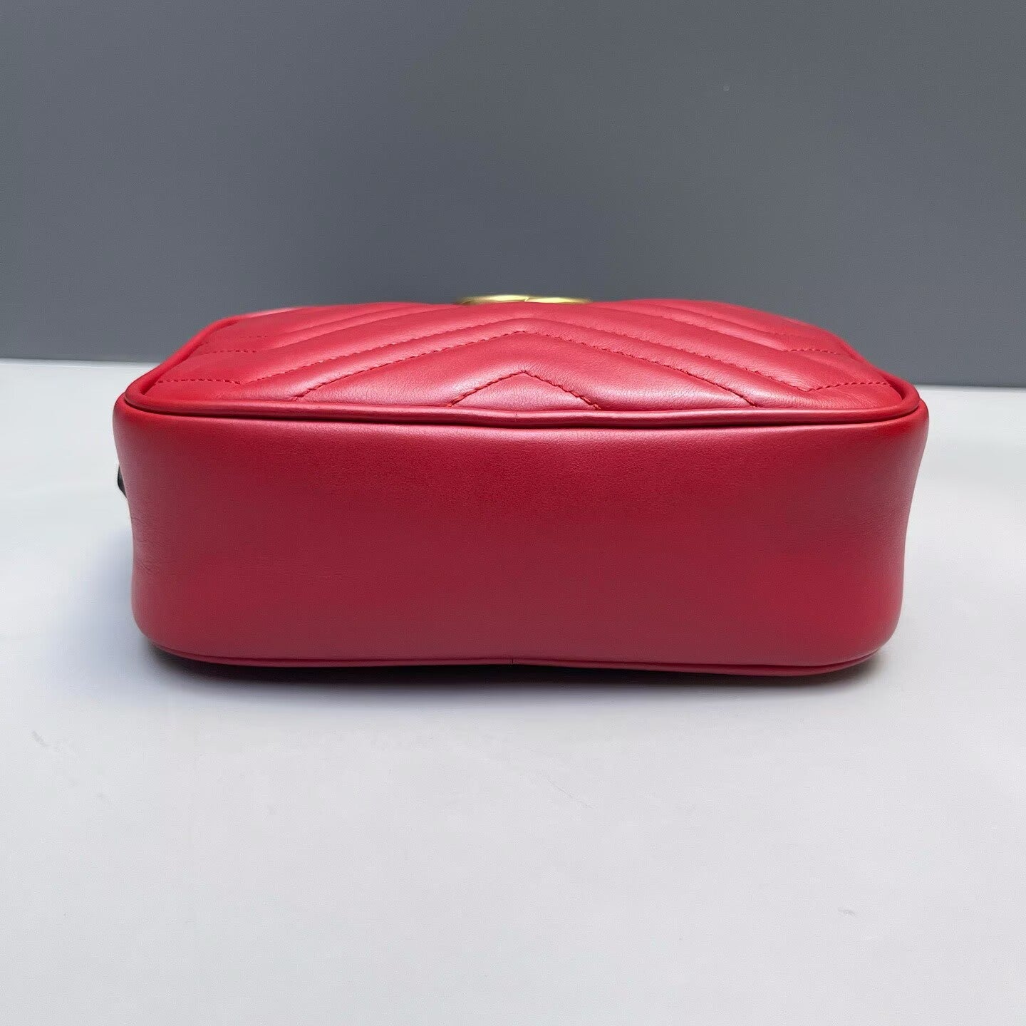 Gucci - Marmont - Leather - Red with Gold-Tone Hardware - (Mini)