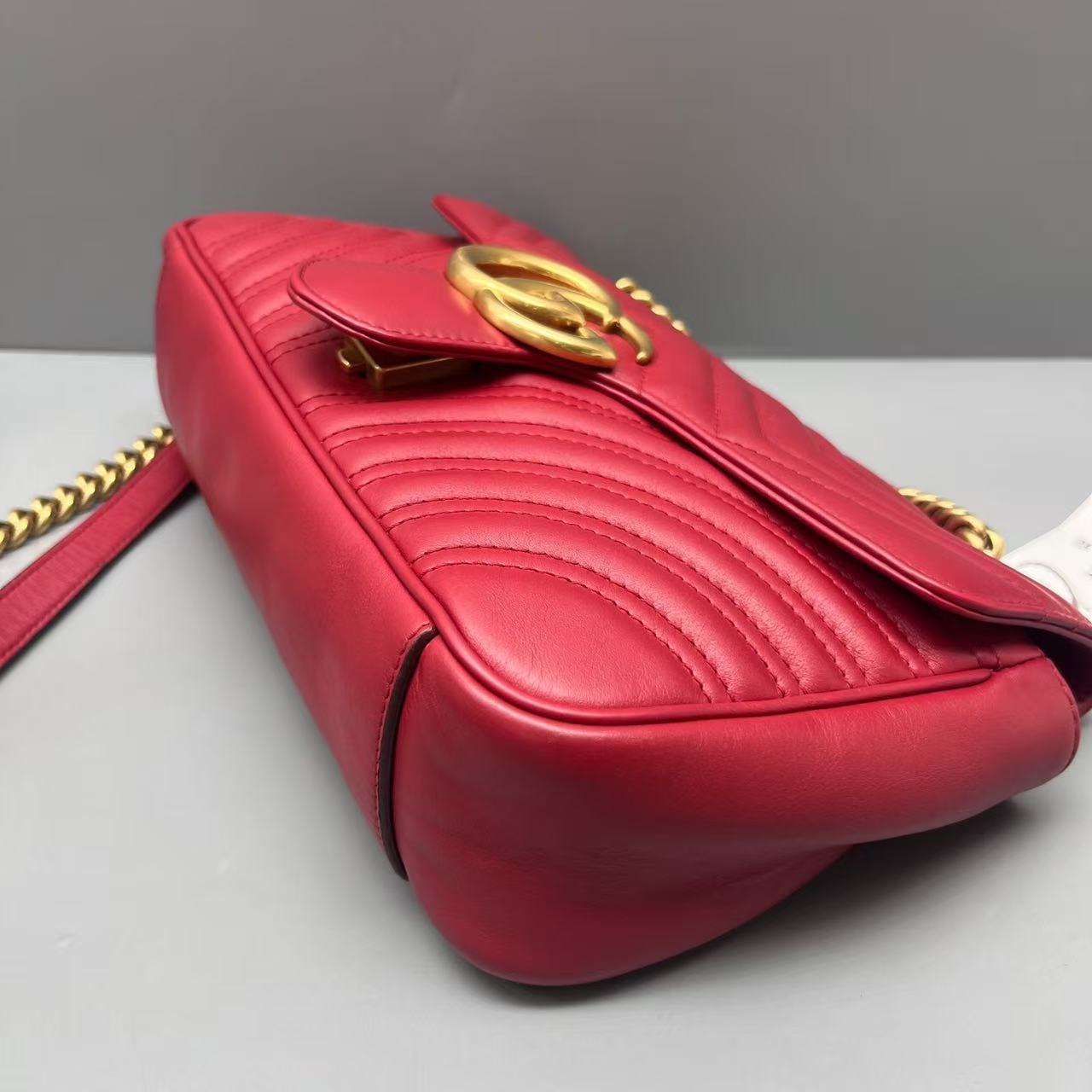 Gucci - Marmont Matelassé Shoulder Bag - Leather - Red - (Medium)