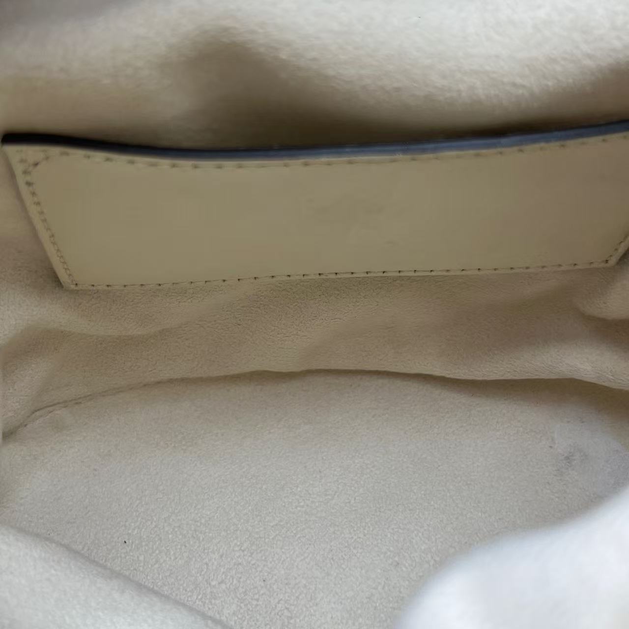 Gucci - Marmont Puffer Backpack - Matelassé leather - White - (mini)