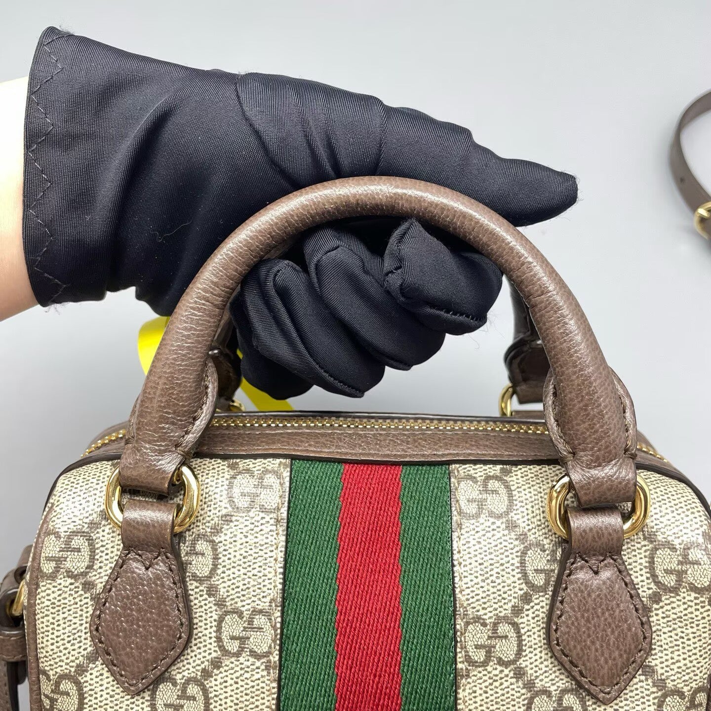 Gucci - Ophidia Boston mini - GG Supreme canvas with leather trim - Ebony (Beige/Brown) with red and green Web stripe - (mini)