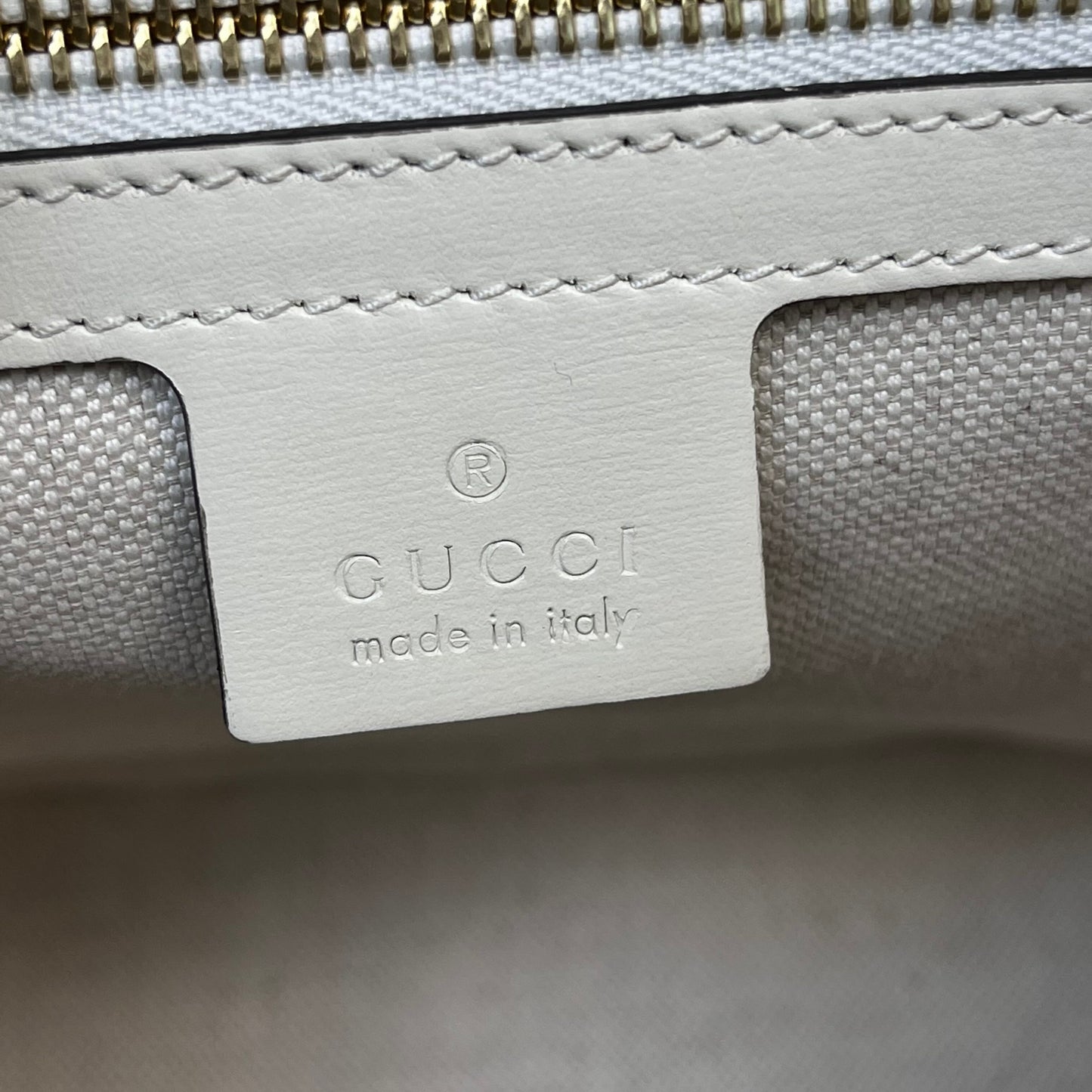 Gucci - Other - Leather - White - (small)