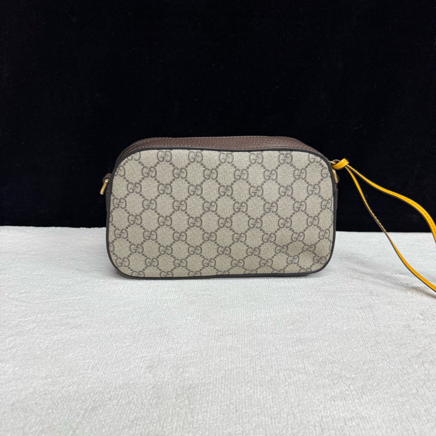Gucci - Other - Synthetic - Beige - (small)