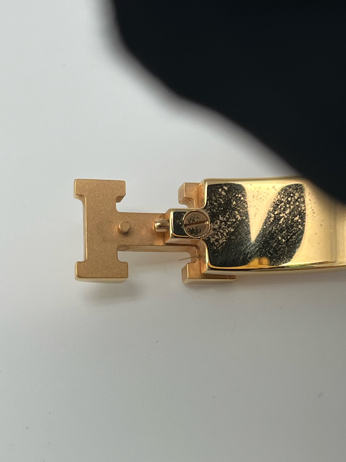 Hermes - Clic H - Gold-plated metal with pink enamel. - Multicolour
