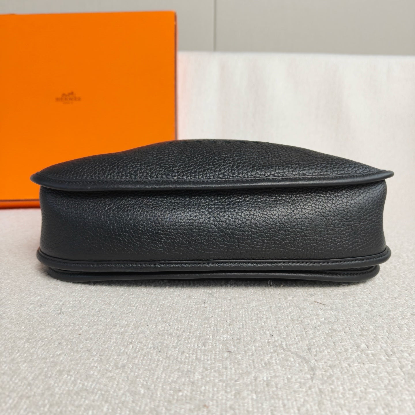 Hermès - Evelyne 29 - Togo leather - Black - (medium)