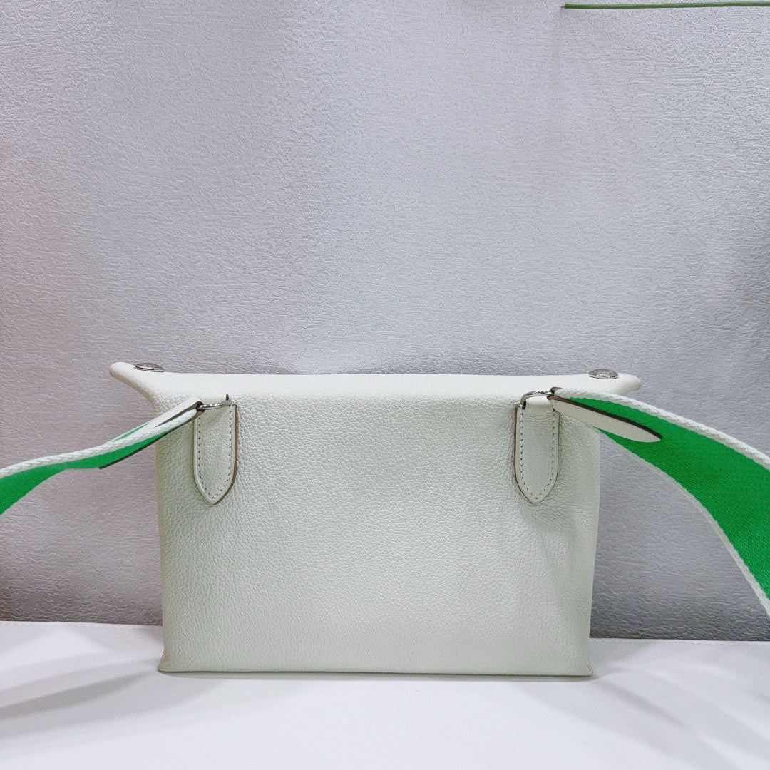 Hermès - Evelyne - Togo leather and Canvas - Mushroom White with Bubble Green strap - (mini)