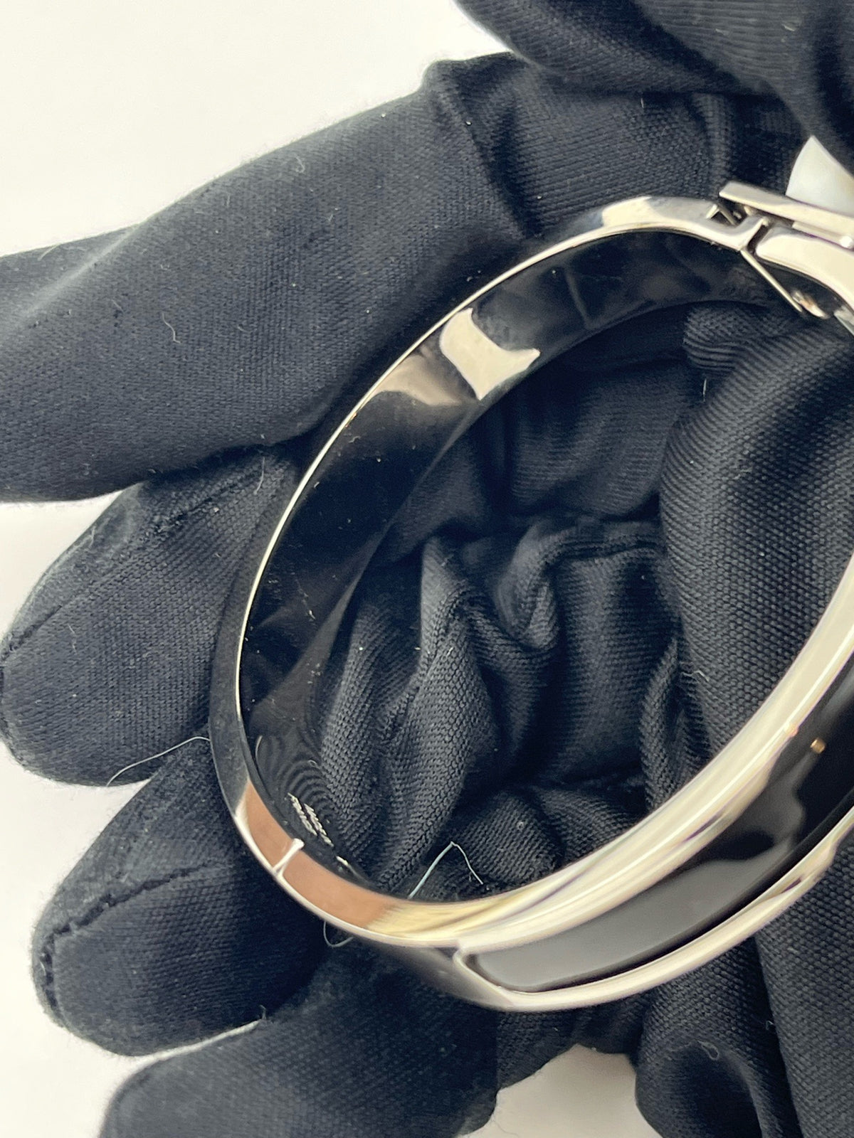 Hermes - Mini Clic Kelly PM - Palladium-plated metal with black enamel inlay. - Multicolour - (PM)