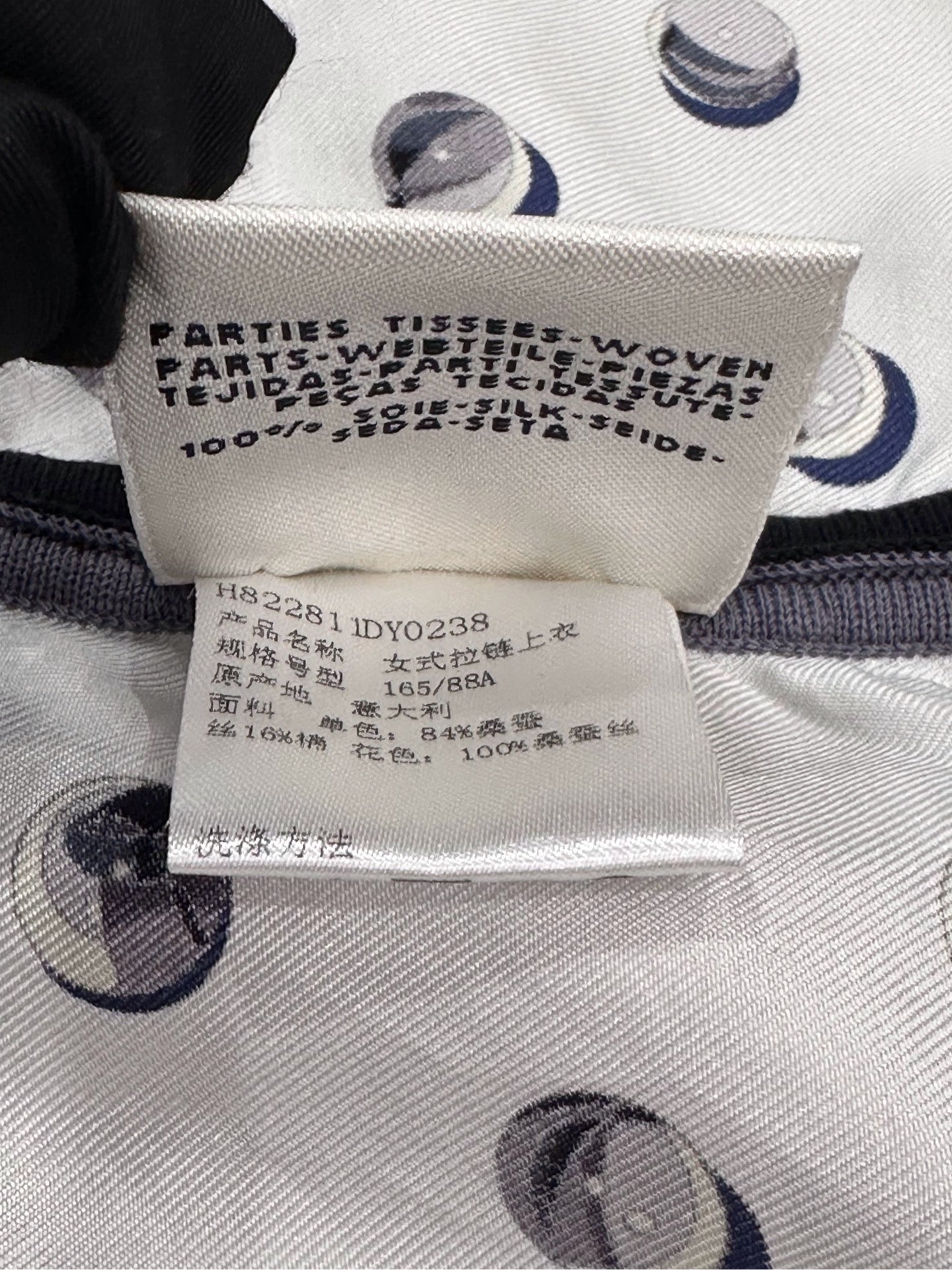 Hermès - Other - Silk - Multicolour - (38)