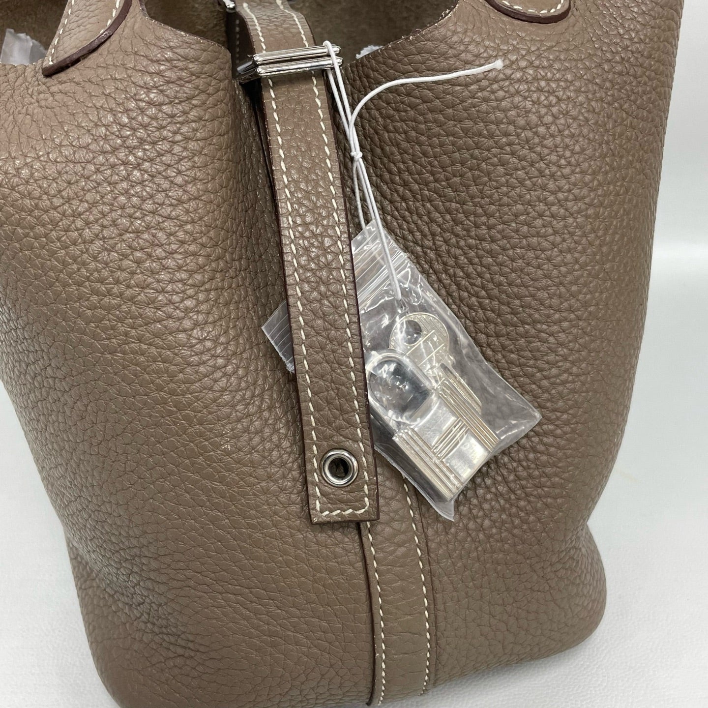 Hermès - Picotin Lock 18 - Grained leather - Elephant Grey with Silver-Tone Hardware - (mini)