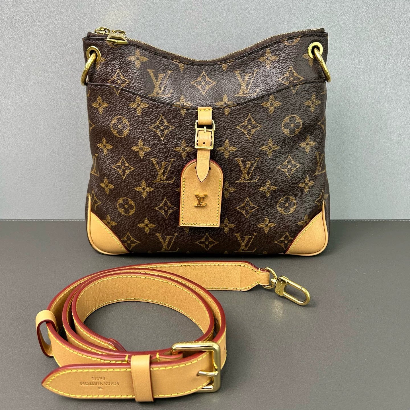 Louis Vuitton - Odeon PM - Monogram coated canvas with natural Vachetta leather trim - Brown - (small)