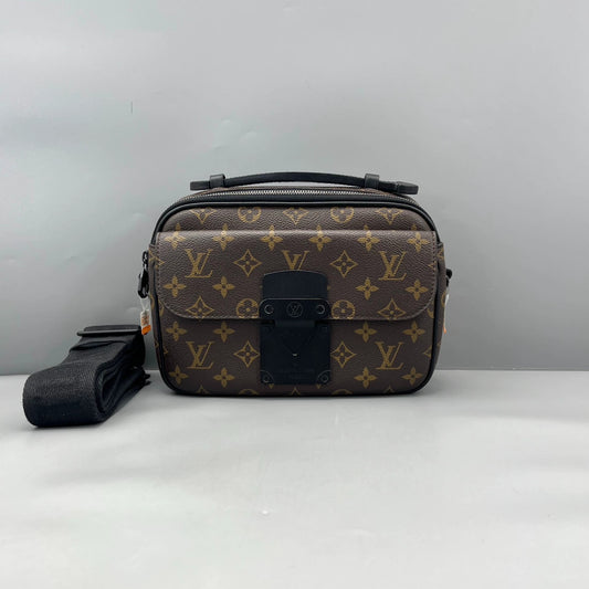Louis Vuitton - S-Lock Messenger Bag - Monogram coated canvas with leather trim - Brown - (Small)