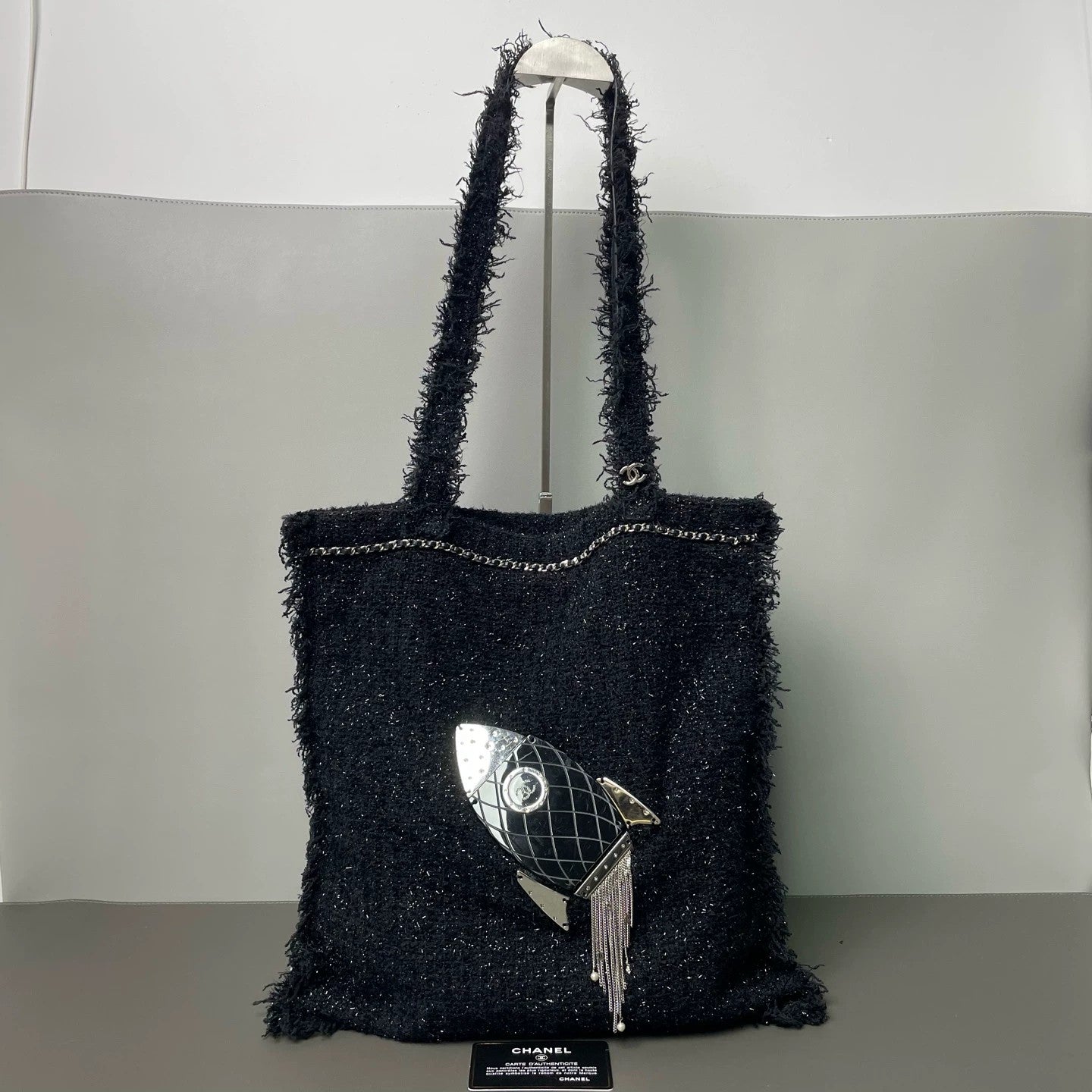 Chanel - Rocket Limited Edition Tote Bag - Tweed - Black - (medium)